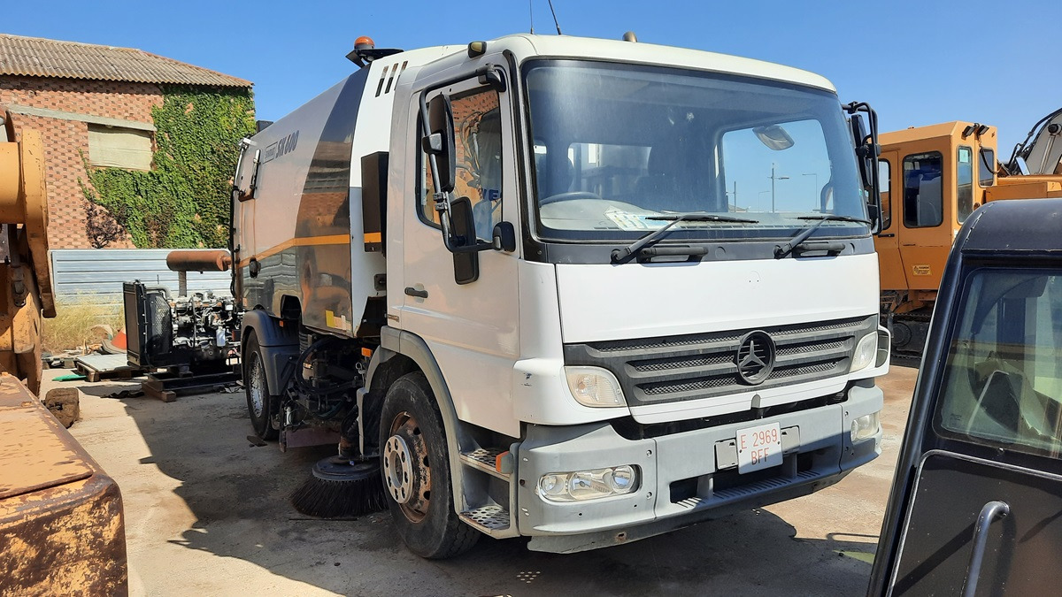 SCHMIDT SK600 - מטאטא כבישים: תמונה 3 SCHMIDT SK600 - מטאטא כבישים: תמונה 3