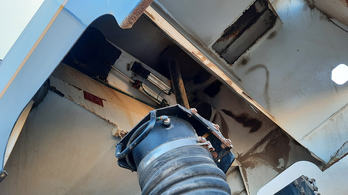 מטאטא כבישים SCHMIDT SK600: תמונה 22