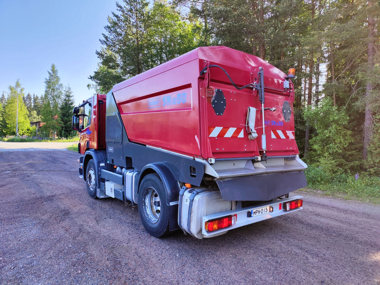 SCHMIDT SK650 / Scania P94 - מטאטא כבישים: תמונה 3 SCHMIDT SK650 / Scania P94 - מטאטא כבישים: תמונה 3