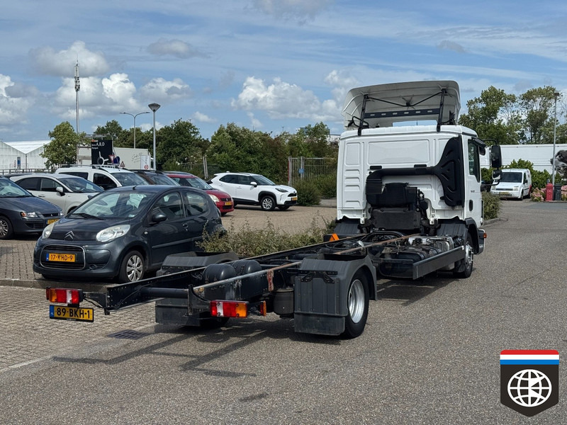 MAN TGL 8 220 - 7490KG - CHASSIS LENGTH 7.00M - LOW KM 387TKM - משאית עם שלדת תא: תמונה 5 MAN TGL 8 220 - 7490KG - CHASSIS LENGTH 7.00M - LOW KM 387TKM - משאית עם שלדת תא: תמונה 5