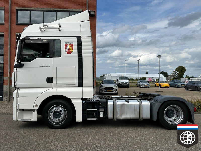 MAN TGX 18 480 RETARDER / CLEAN TRUCK / 2x TANK / NIGHT AC - יחידת טרקטור: תמונה 3 MAN TGX 18 480 RETARDER / CLEAN TRUCK / 2x TANK / NIGHT AC - יחידת טרקטור: תמונה 3