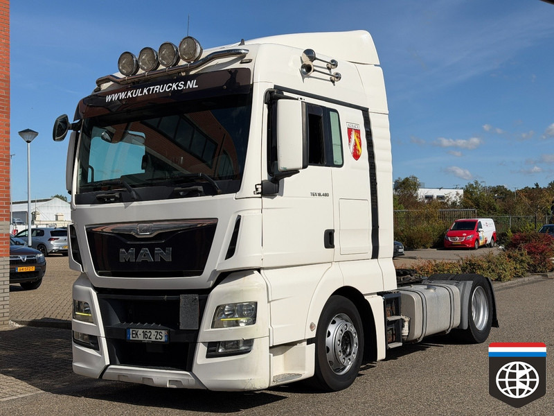 MAN TGX 18 480 RETARDER / CLEAN TRUCK / 2x TANK / NIGHT AC - יחידת טרקטור: תמונה 2 MAN TGX 18 480 RETARDER / CLEAN TRUCK / 2x TANK / NIGHT AC - יחידת טרקטור: תמונה 2