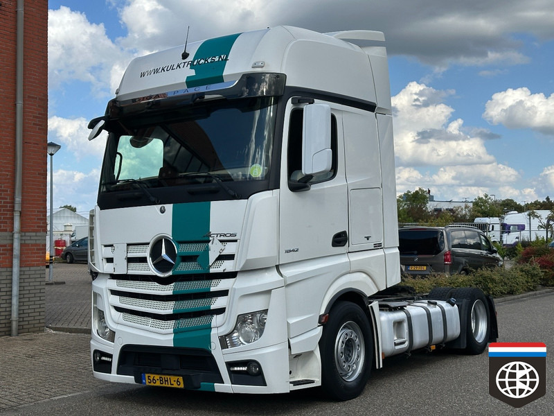 Mercedes-Benz ACTROS 1842 LLS - Giga Space - 2x tank - NIGHT a/c - יחידת טרקטור: תמונה 2 Mercedes-Benz ACTROS 1842 LLS - Giga Space - 2x tank - NIGHT a/c - יחידת טרקטור: תמונה 2