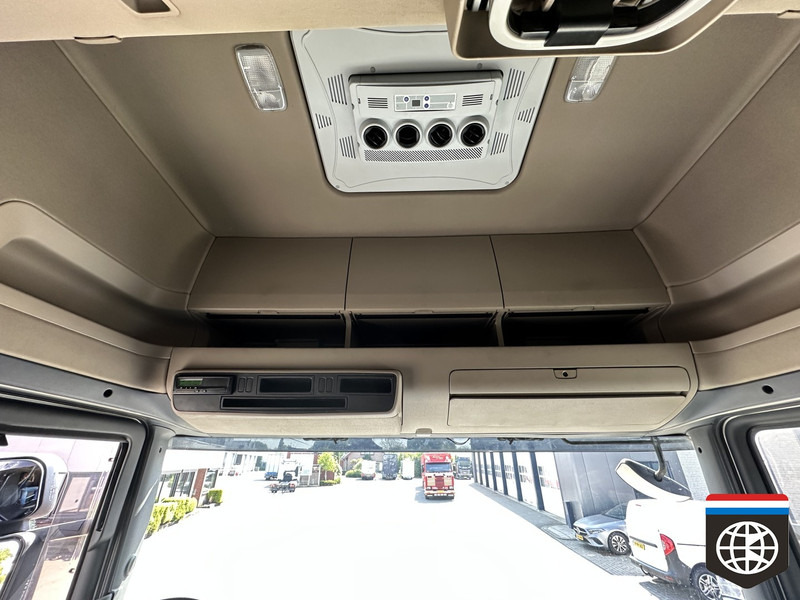 Scania R 410 Retarder / SLIDE ROOF / night ac / CLEAN TRUCK - משאית וילונות צד: תמונה 5 Scania R 410 Retarder / SLIDE ROOF / night ac / CLEAN TRUCK - משאית וילונות צד: תמונה 5