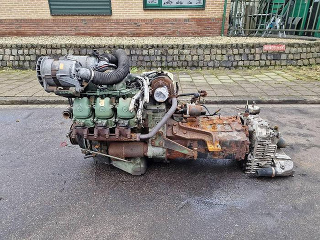 Mercedes-Benz OM421A - חלקי חילוף: תמונה 1 Mercedes-Benz OM421A - חלקי חילוף: תמונה 1