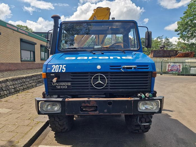 Mercedes-Benz U 1200 4X4 - משאית מנוף: תמונה 3 Mercedes-Benz U 1200 4X4 - משאית מנוף: תמונה 3