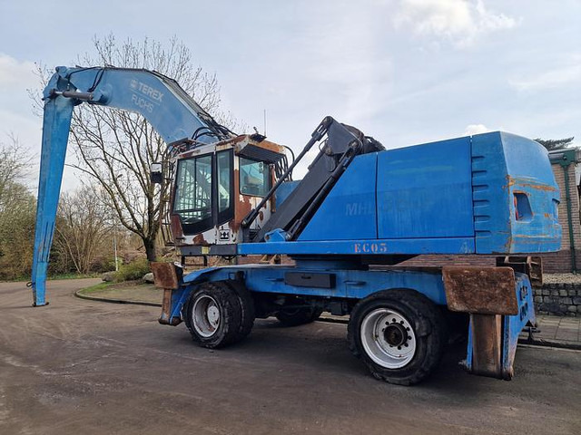 Terex FUCHS MHL 360 - מטפל בפסולת/ תעשייתי: תמונה 2 Terex FUCHS MHL 360 - מטפל בפסולת/ תעשייתי: תמונה 2