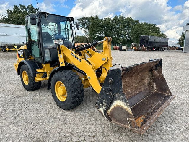 CAT 907 M 4x4, 4+1 Schaufel, Palettengabel, S.W.S - מעמיס גלגלים: תמונה 4 CAT 907 M 4x4, 4+1 Schaufel, Palettengabel, S.W.S - מעמיס גלגלים: תמונה 4