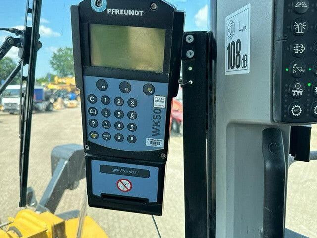 הַחכָּרָה Caterpillar 966M, Hydr. S.W.S., Pfreundt, Ladeschaufel,Klima Caterpillar 966M, Hydr. S.W.S., Pfreundt, Ladeschaufel,Klima: תמונה 8 הַחכָּרָה Caterpillar 966M, Hydr. S.W.S., Pfreundt, Ladeschaufel,Klima Caterpillar 966M, Hydr. S.W.S., Pfreundt, Ladeschaufel,Klima: תמונה 8