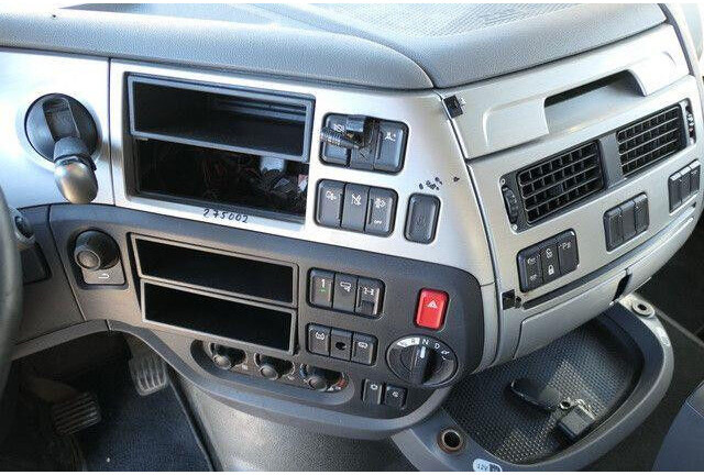 יחידת טרקטור DAF XF 460 4x2, SSC, Hydr., Standklima, Standheizung: תמונה 12 יחידת טרקטור DAF XF 460 4x2, SSC, Hydr., Standklima, Standheizung: תמונה 12