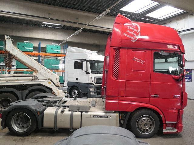 DAF XF 460, SSC, Retarder, Klima, VA+HA-Luftfederung - יחידת טרקטור: תמונה 3 DAF XF 460, SSC, Retarder, Klima, VA+HA-Luftfederung - יחידת טרקטור: תמונה 3