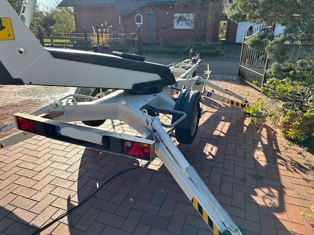 Dino 120 T, Arbeitshöhe 12m, Hydr. Radantrieb - מנוף הרמה נגרר: תמונה 4 Dino 120 T, Arbeitshöhe 12m, Hydr. Radantrieb - מנוף הרמה נגרר: תמונה 4
