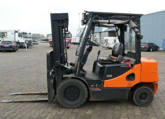 Doosan D35 C-5, 6m Hubhöhe, Freihub, 3,5to. Traglast - מלגזת סולר: תמונה 3 Doosan D35 C-5, 6m Hubhöhe, Freihub, 3,5to. Traglast - מלגזת סולר: תמונה 3