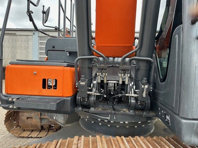Doosan DX 255 LC-5/Schnellwechsel System/Rototilt R8 - מחפר סורק: תמונה 4 Doosan DX 255 LC-5/Schnellwechsel System/Rototilt R8 - מחפר סורק: תמונה 4