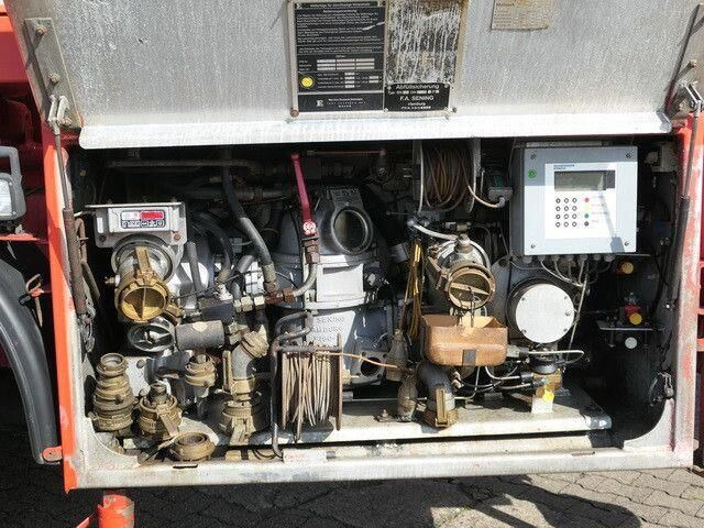 Esterer 32.700ltr., Sening Pumpe,Bodenbefüllung - סמיטריילר מכל: תמונה 4 Esterer 32.700ltr., Sening Pumpe,Bodenbefüllung - סמיטריילר מכל: תמונה 4