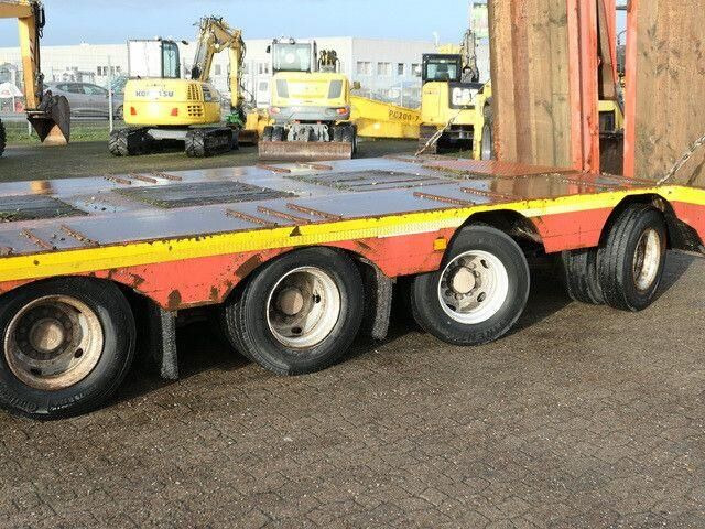 Gheysen & Verpoort, Gelenkt, Hydr. Rampen, Luf - סמיטריילר עם מטען נמוך: תמונה 3 Gheysen & Verpoort, Gelenkt, Hydr. Rampen, Luf - סמיטריילר עם מטען נמוך: תמונה 3