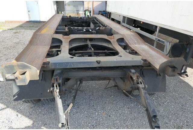 HKM G 18 ZL 5,0, Außenroller 5 bis 7m, Luftfederun - קרון נגרר מוביל מכולות/ החלפת גוף: תמונה 4 HKM G 18 ZL 5,0, Außenroller 5 bis 7m, Luftfederun - קרון נגרר מוביל מכולות/ החלפת גוף: תמונה 4