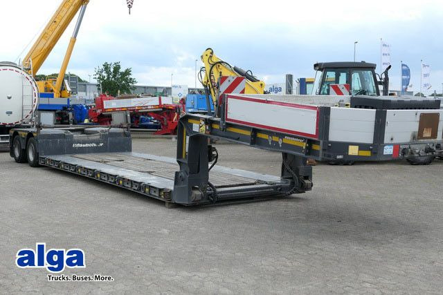 Kässbohrer LB2, Tiefbett, Ausziehbar, Verbreiterbar,Gelenkt - סמיטריילר עם מטען נמוך: תמונה 1 Kässbohrer LB2, Tiefbett, Ausziehbar, Verbreiterbar,Gelenkt - סמיטריילר עם מטען נמוך: תמונה 1