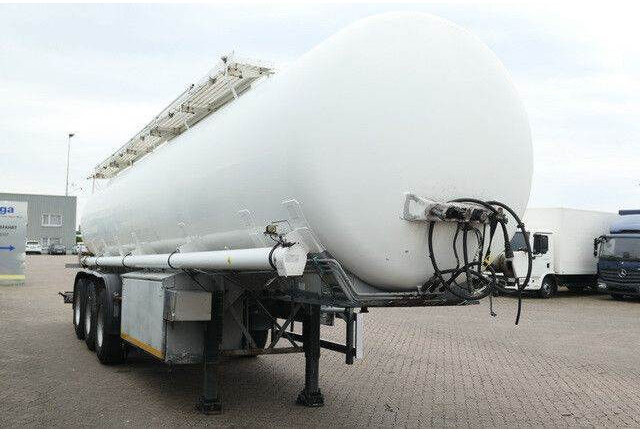 Kässbohrer STH 34/10-24/Tank 34.000 ltr./Unterbefüll./Pumpe - סמיטריילר מכל: תמונה 5 Kässbohrer STH 34/10-24/Tank 34.000 ltr./Unterbefüll./Pumpe - סמיטריילר מכל: תמונה 5