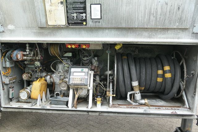 סמיטריילר מכל Kässbohrer STH 34/10-24/Tank 34.000 ltr./Unterbefüll./Pumpe: תמונה 7