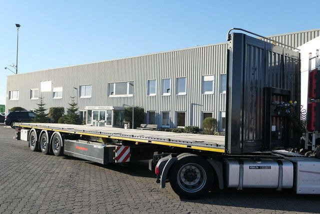 Kässbohrer XS MEGA , Containerverschlüsse, Multi-Lock, BPW - סמיטריילר צד נופל/ שטוח: תמונה 3 Kässbohrer XS MEGA , Containerverschlüsse, Multi-Lock, BPW - סמיטריילר צד נופל/ שטוח: תמונה 3