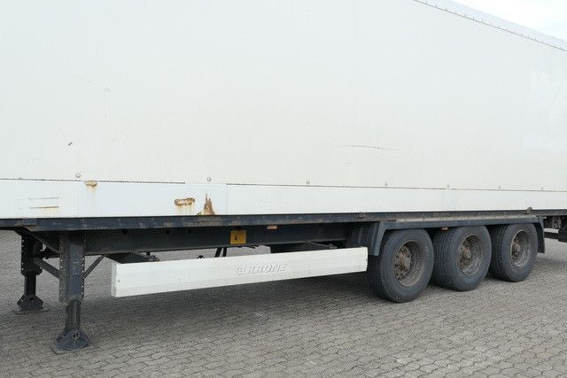Krone SD, Isoliert, Türen, BPW, Luftfederung, 13.62m - סמיטריילר בתיבה סגורה: תמונה 2 Krone SD, Isoliert, Türen, BPW, Luftfederung, 13.62m - סמיטריילר בתיבה סגורה: תמונה 2