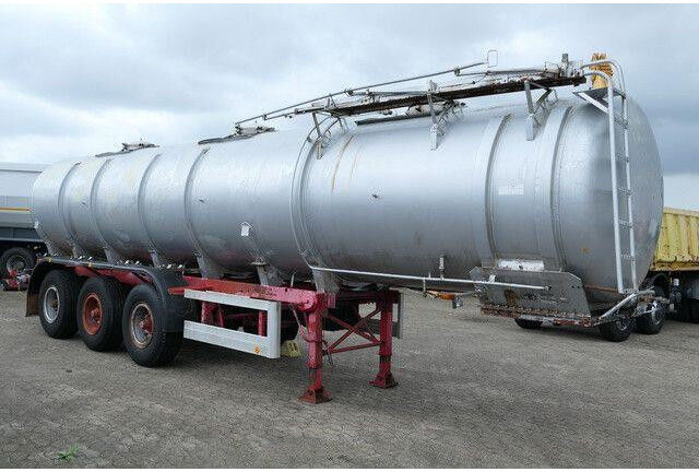 LAG GSA-C 20 S, Chemie-Tank, 25m³, Obenbefüllung - סמיטריילר מכל: תמונה 4 LAG GSA-C 20 S, Chemie-Tank, 25m³, Obenbefüllung - סמיטריילר מכל: תמונה 4