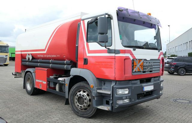 MAN 18.280 TGM, 14m³, 3 Kammern, 2x Schlauchtrommel - משאית מכל: תמונה 4 MAN 18.280 TGM, 14m³, 3 Kammern, 2x Schlauchtrommel - משאית מכל: תמונה 4