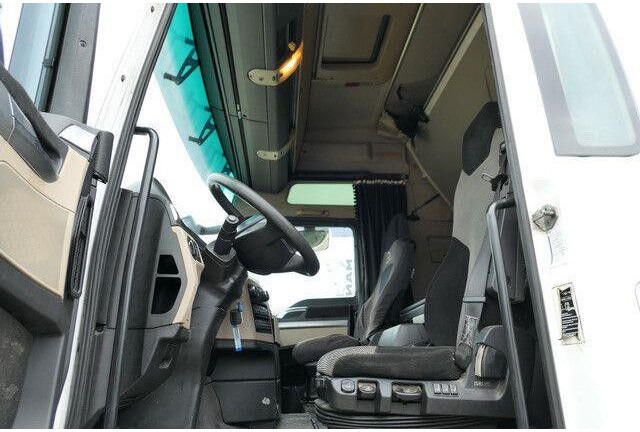 MAN 18.460 TGX XXL 4x2, Spoiler, Intarder, 2x Tank - יחידת טרקטור: תמונה 5 MAN 18.460 TGX XXL 4x2, Spoiler, Intarder, 2x Tank - יחידת טרקטור: תמונה 5