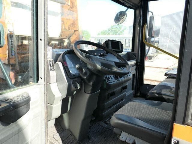 MAN 26.350 TGA 6x2, Haller, 24m³, Klima, 4 Sitze - משאית אשפה: תמונה 5 MAN 26.350 TGA 6x2, Haller, 24m³, Klima, 4 Sitze - משאית אשפה: תמונה 5