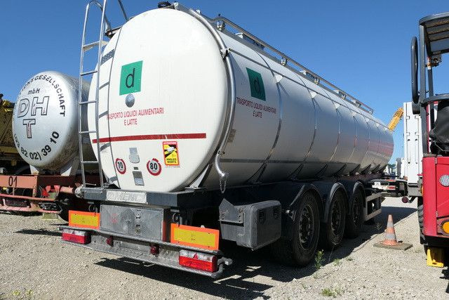 Menci SA 105/Lebensmittel/32.000 ltr./Iso/Spülleitung - סמיטריילר מכל: תמונה 2 Menci SA 105/Lebensmittel/32.000 ltr./Iso/Spülleitung - סמיטריילר מכל: תמונה 2
