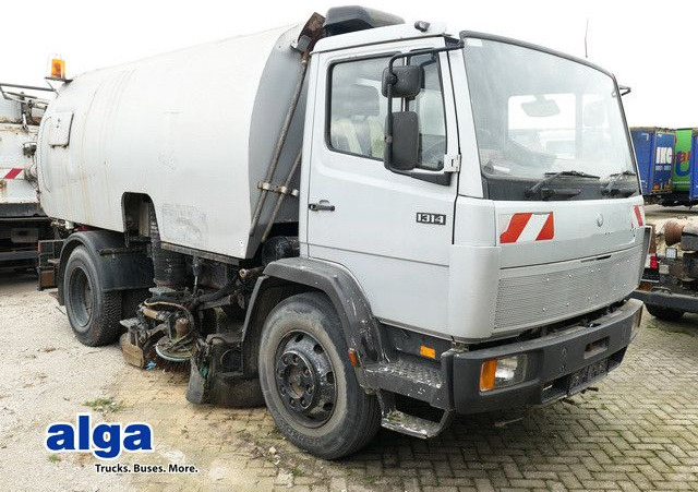 Mercedes-Benz 1314 KO 4x2, Schörling TSZ 94, Blattfederung - מטאטא כבישים: תמונה 1 Mercedes-Benz 1314 KO 4x2, Schörling TSZ 94, Blattfederung - מטאטא כבישים: תמונה 1