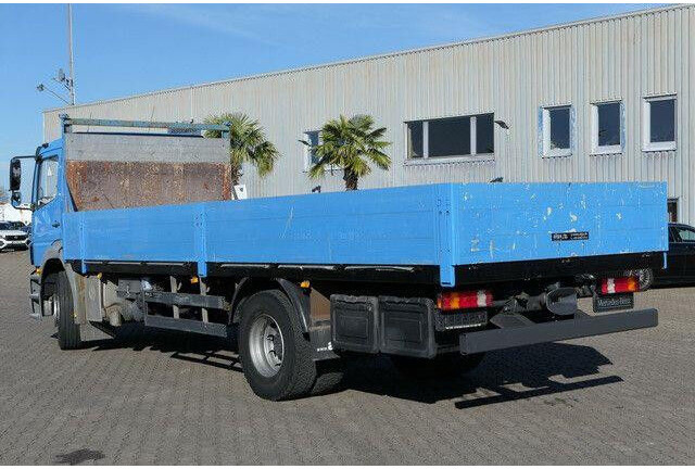 Mercedes-Benz 1824 L Axor 4x2, 3. Sitz, AHK, Gerüstbau, Klima - משאית צד נופל/ שטוחה: תמונה 5 Mercedes-Benz 1824 L Axor 4x2, 3. Sitz, AHK, Gerüstbau, Klima - משאית צד נופל/ שטוחה: תמונה 5