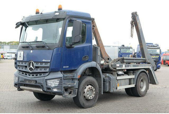 Mercedes-Benz 1832 K Arocs 4x2, Hiab SLT 140, teleskop., Klima - משאית מערכת כבלים: תמונה 5 Mercedes-Benz 1832 K Arocs 4x2, Hiab SLT 140, teleskop., Klima - משאית מערכת כבלים: תמונה 5