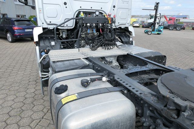 יחידת טרקטור Mercedes-Benz 1836 LS Actros 4x2, ADR, Navi, Klima, 2.000km: תמונה 9