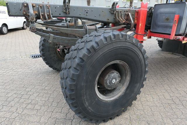 Mercedes-Benz 1838 AK 4x4, Allrad, Einzelbereifung, Wenig KM Mercedes-Benz 1838 AK 4x4, Allrad, Einzelbereifung, Wenig KM - מטאטא כבישים: תמונה 5 Mercedes-Benz 1838 AK 4x4, Allrad, Einzelbereifung, Wenig KM Mercedes-Benz 1838 AK 4x4, Allrad, Einzelbereifung, Wenig KM - מטאטא כבישים: תמונה 5