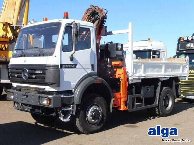 Mercedes-Benz 2024 AK 4x4, Tals AK 140.1 A3, Greifersteuerung - מזהיר: תמונה 1 Mercedes-Benz 2024 AK 4x4, Tals AK 140.1 A3, Greifersteuerung - מזהיר: תמונה 1