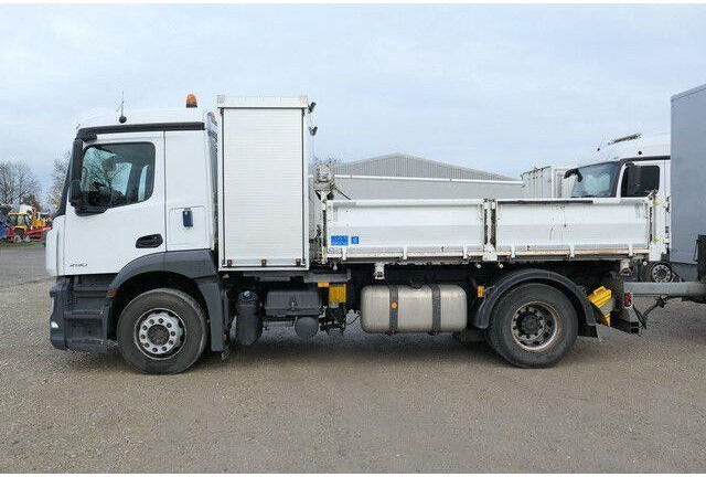 Mercedes-Benz 2030 L Antos 4x2, Kran,Generator,Plane,Hydraulik - מזהיר: תמונה 2 Mercedes-Benz 2030 L Antos 4x2, Kran,Generator,Plane,Hydraulik - מזהיר: תמונה 2