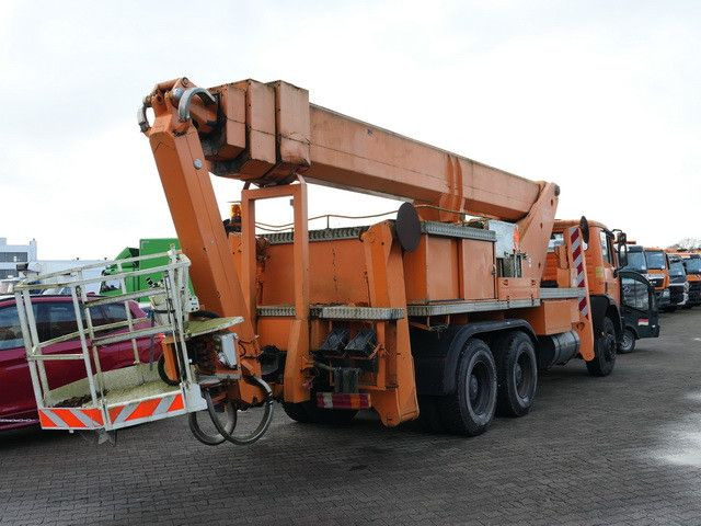 Mercedes-Benz 2429 6X4, SK-Modell, Ruthmann MT 325, 27,4 mtr. - פלטפורמה אווירית מותקנת על משאית: תמונה 3 Mercedes-Benz 2429 6X4, SK-Modell, Ruthmann MT 325, 27,4 mtr. - פלטפורמה אווירית מותקנת על משאית: תמונה 3
