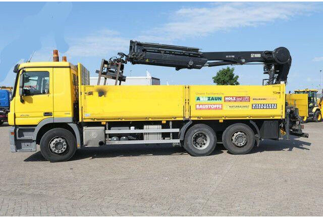 Mercedes-Benz 2536 Actros/MP3/HIAB 211DL/AHK/Klima - משאית צד נופל/ שטוחה: תמונה 4 Mercedes-Benz 2536 Actros/MP3/HIAB 211DL/AHK/Klima - משאית צד נופל/ שטוחה: תמונה 4