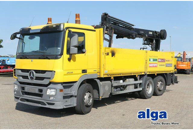 Mercedes-Benz 2536 L Actros 6x2, Hiab 211DL-4PRO, Klima, AHK - משאית צד נופל/ שטוחה: תמונה 1 Mercedes-Benz 2536 L Actros 6x2, Hiab 211DL-4PRO, Klima, AHK - משאית צד נופל/ שטוחה: תמונה 1