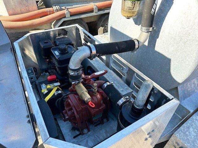 STS Schmies V-1.5-S/023, Vakuumfass, Kompressor - משאית ואקום: תמונה 4 STS Schmies V-1.5-S/023, Vakuumfass, Kompressor - משאית ואקום: תמונה 4