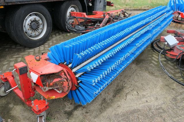 Schmidt CJS 914 Super Walzenbürste, Kehrbesen, 4.2mtr. - מטאטא כבישים: תמונה 2 Schmidt CJS 914 Super Walzenbürste, Kehrbesen, 4.2mtr. - מטאטא כבישים: תמונה 2