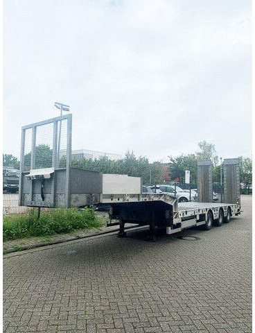 Vega 3-Achser, Hydr. Rampen, Verzinkt, Gelenkt - סמיטריילר עם מטען נמוך: תמונה 2 Vega 3-Achser, Hydr. Rampen, Verzinkt, Gelenkt - סמיטריילר עם מטען נמוך: תמונה 2