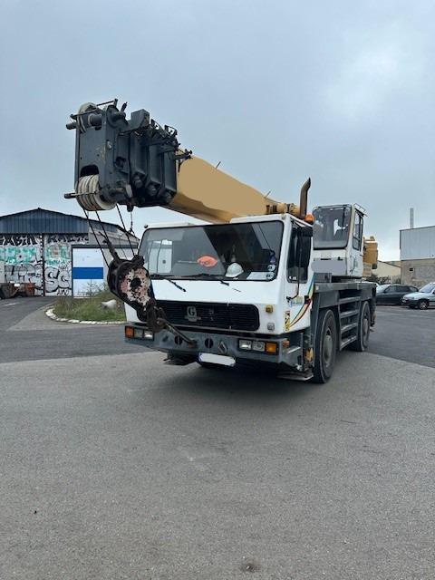 GROVE GMK 2035 - עגורן נייד: תמונה 1 GROVE GMK 2035 - עגורן נייד: תמונה 1