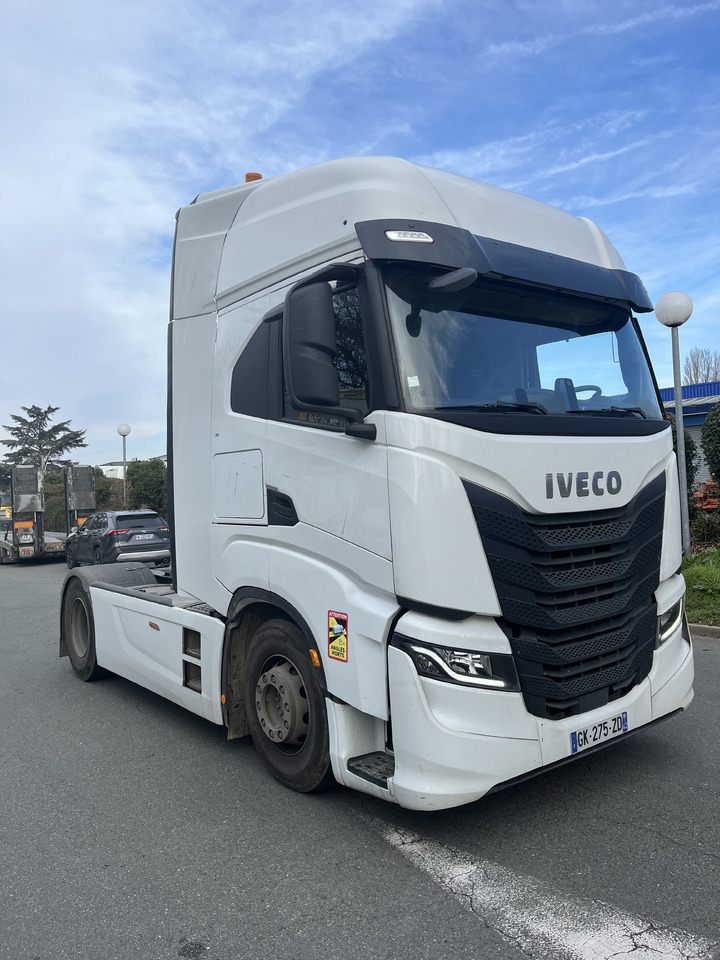 Iveco Saway 530 - יחידת טרקטור: תמונה 1 Iveco Saway 530 - יחידת טרקטור: תמונה 1
