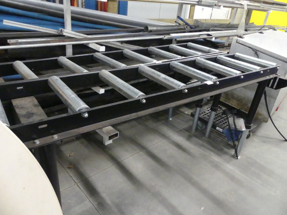 2 Tables à rouleaux convoyeur - מסוע: תמונה 1 2 Tables à rouleaux convoyeur - מסוע: תמונה 1