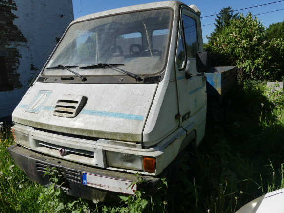 Camion benne Renault Master B80 - מזהיר: תמונה 1 Camion benne Renault Master B80 - מזהיר: תמונה 1