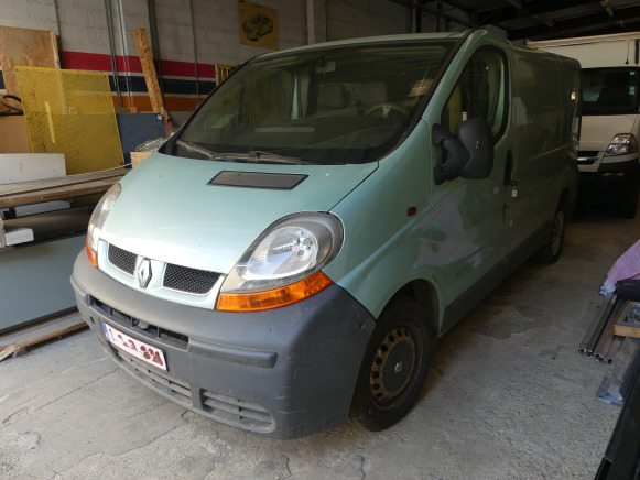 Camionnette Renault TRAFFIC (2003-411.053 km-VIN:VF1FLACA63V180319) - מכונית: תמונה 1 Camionnette Renault TRAFFIC (2003-411.053 km-VIN:VF1FLACA63V180319) - מכונית: תמונה 1