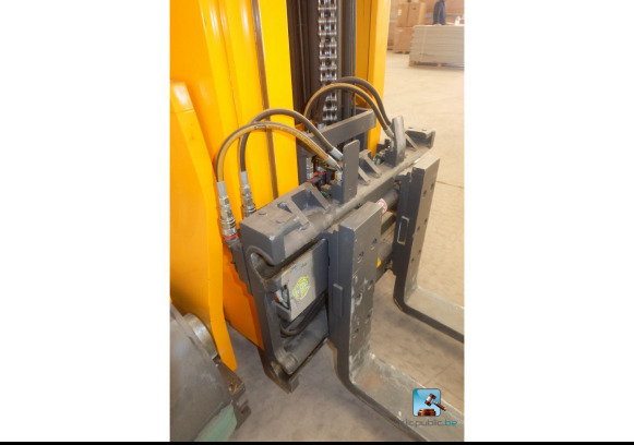 Chariot élevateur porté debout JUNGHENRICH ETV C20 - משאית הגעה: תמונה 5 Chariot élevateur porté debout JUNGHENRICH ETV C20 - משאית הגעה: תמונה 5